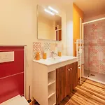 4 Private In The Heart Of Figeac