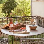 4 Private In The Heart Of Figeac