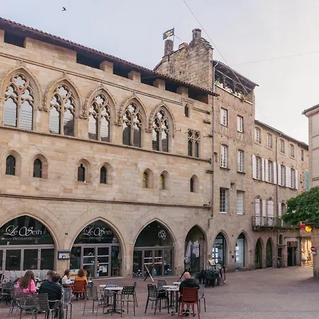 Сasa de vacaciones 4 Privées Au Coeur De Figeac, 4 Chambres, 4 Salles De Bain, Jardin *
