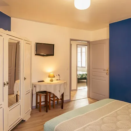 4 Privees Au Coeur De Figeac, 4 Chambres, 4 Salles De Bain, Jardin * Figeac