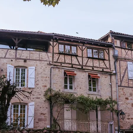 Maison Caviale, 4 Privees Au Coeur De Figeac, 4 Chambres, 4 Salles De Bain, Jardin 別荘 *